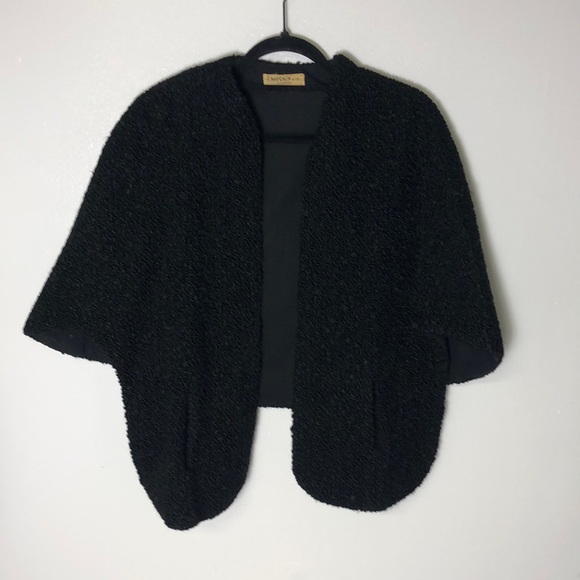 I.Magnin Jackets & Blazers - I.Magnin Vintage Lamb Spun Wool Stole Wrap Cape Lined & Pockets OSFA